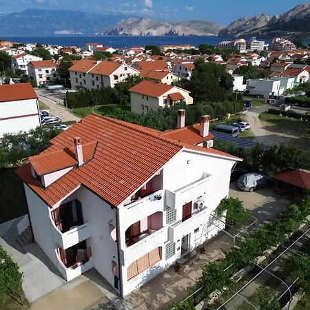 Mirjana F Apartaments Baska  Exterior photo