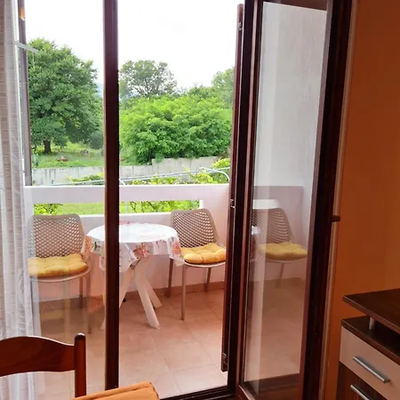 Mirjana F Apartaments Baska  Exterior photo