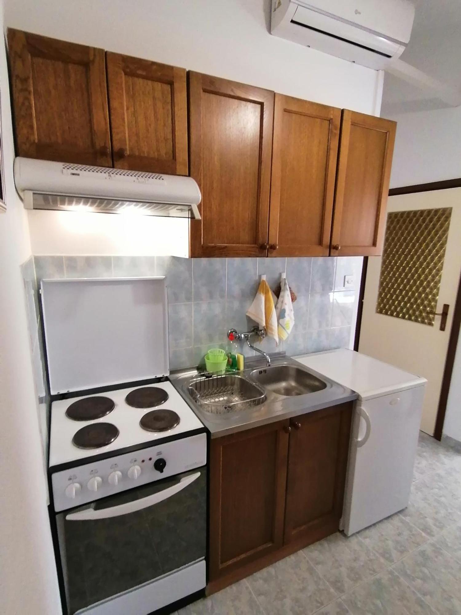 Mirjana F Appartement Baška