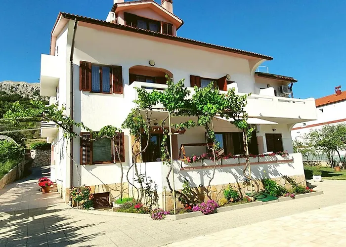 Mirjana F Apartaments