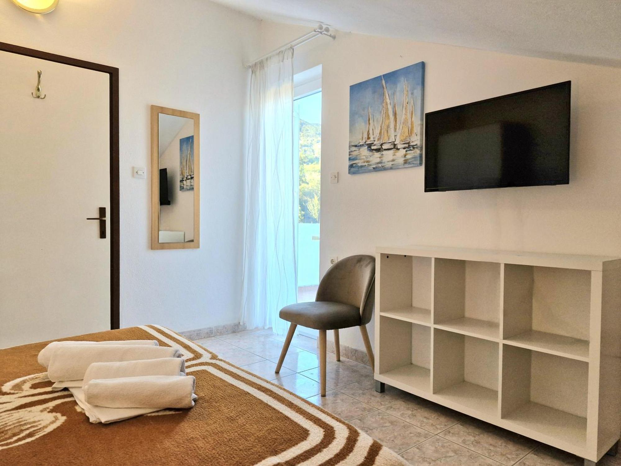 Mirjana F Appartement Baška